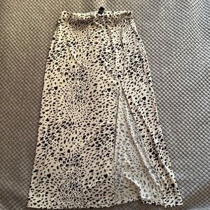 Women’s skirt